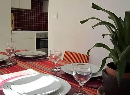 Casa *